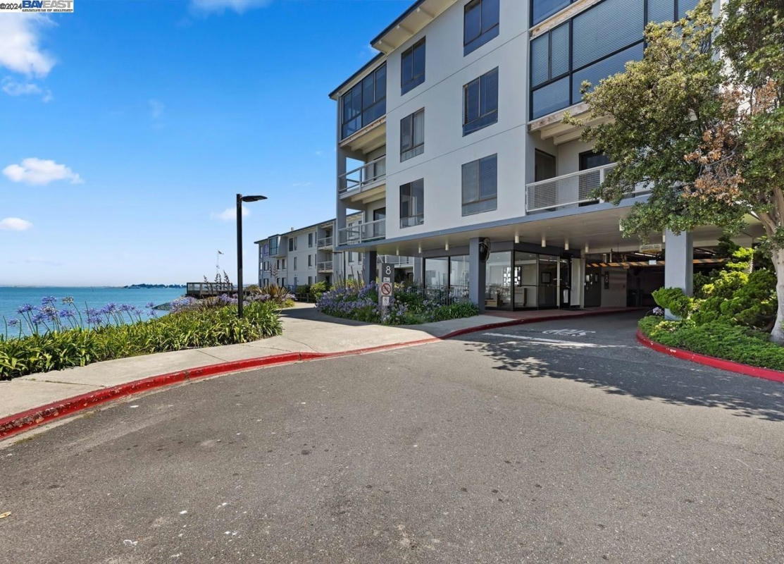 8 ADMIRAL DR # A232, EMERYVILLE, CA 94608, photo 1 of 33